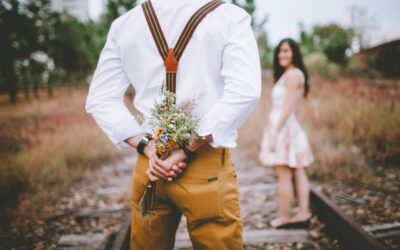 FLIRTING | ROMANCING : TIPS & TRICKS